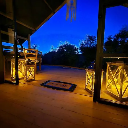 Glamping Rosso Baccara Monsummano Terme