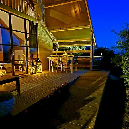 Glamping Rosso Baccara Роскошный шатер *